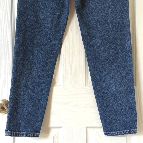Levi's Y2K Vintage 550 Dark Wash Relaxed Fit Tapered Leg Denim Mom Jeans 8P - Picture 6 of 15